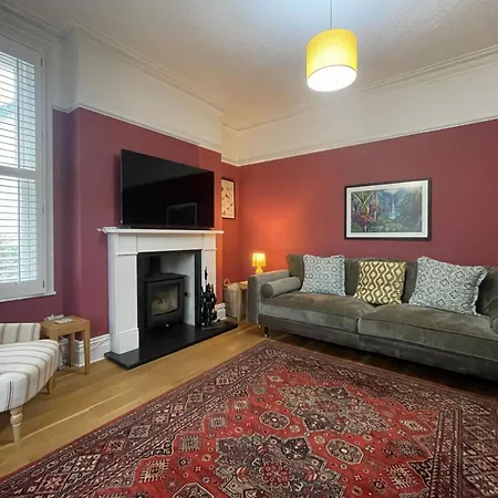 Sunnycroft - Hot Tub Hire Available, Fitness Centre, Free Parking Holiday home Keswick (Cumbria)